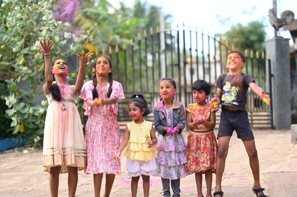 HOLI 2025